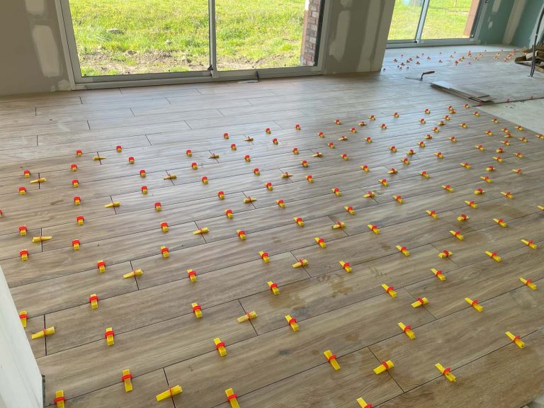 Pose carrelage imitation parquet (5)