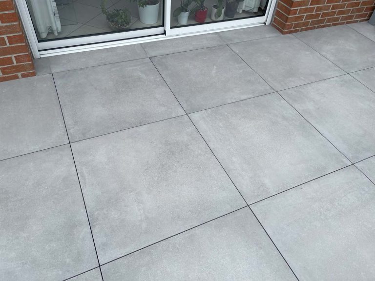 Pose de carrelage terrasse